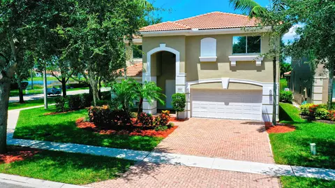 761 Cresta Cir, West Palm Beach, FL 33413