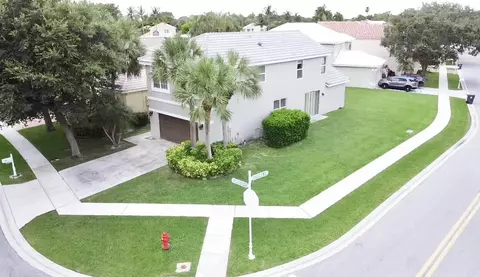 6667 Remington Pl, Lake Worth, FL 33463