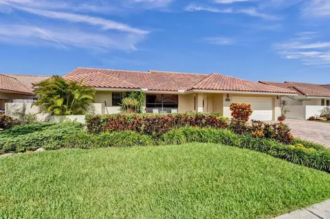 9912 Majestic Way, Boynton Beach, FL 33437