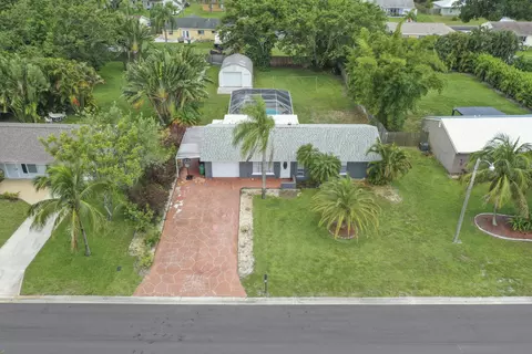 2031 SE New York St, Port Saint Lucie, FL 34952