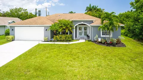 2531 SE Jason Ave, Port Saint Lucie, FL 34952