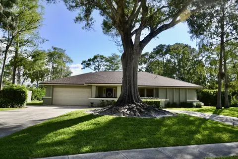 13085 La Mirada Cir, Wellington, FL 33414