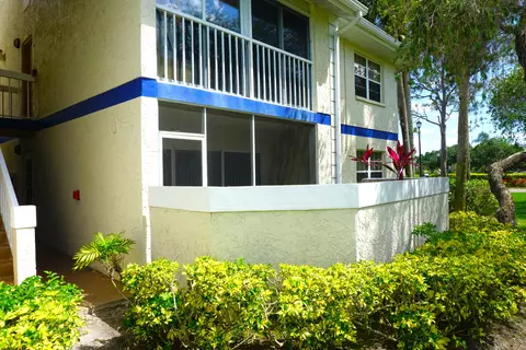 1500 SE Royal Green Cir #108, Port Saint Lucie, FL 34952