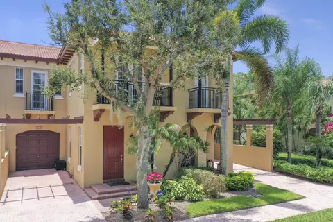 2796 Eagle Rock Cir #702, West Palm Beach, FL 33411