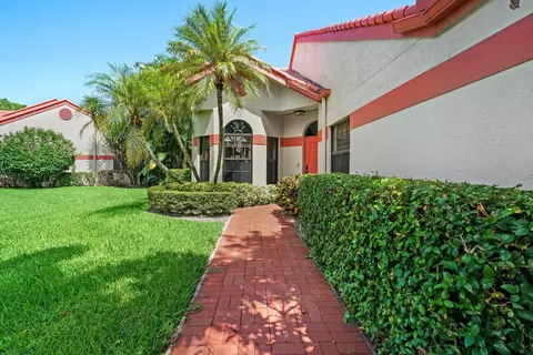 7517 Lexington Club Blvd #A, Delray Beach, FL 33446