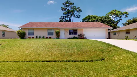1597 SW Bellevue Ave, Port Saint Lucie, FL 34953