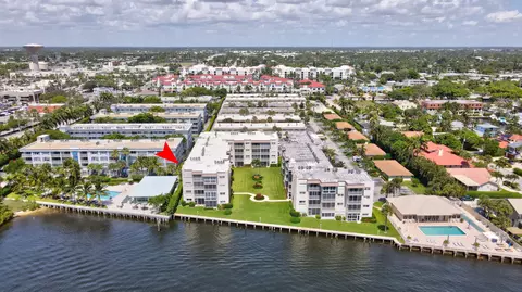 646 Snug Harbor Dr #H205, Boynton Beach, FL 33435