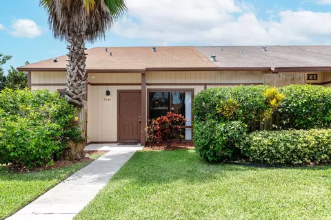 11134 NW 38 St, Sunrise, FL 33351