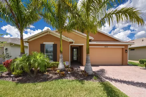 10135 SW Coral Tree Cir, Port Saint Lucie, FL 34987