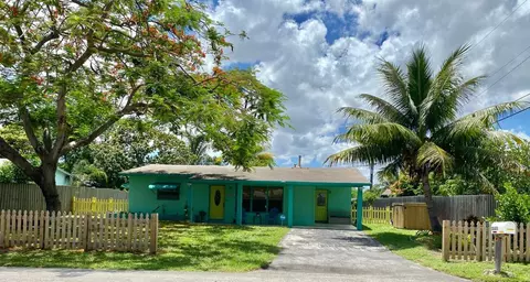 3121 NE 8 Ave, Pompano Beach, FL 33064