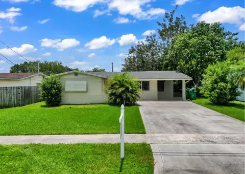 9416 SW 51st Pl, Cooper City, FL 33328
