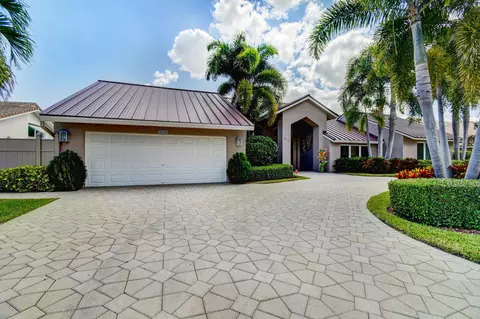 3710 Red Maple Cir, Delray Beach, FL 33445