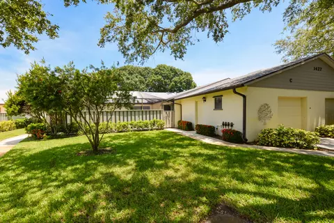 1427 Captains Walk #C, Fort Pierce, FL 34950