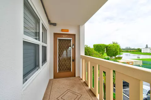 3037 Guildford C, Boca Raton, FL 33434