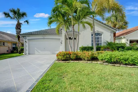 109 Derby Ln, Royal Palm Beach, FL 33411