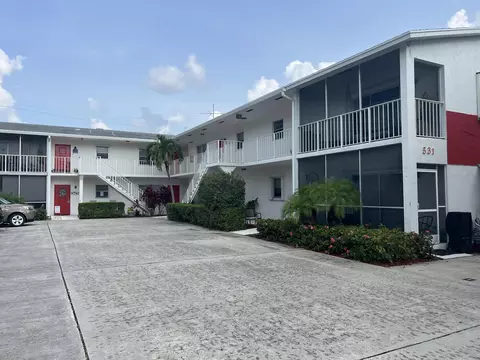 531 N J St #3, Lake Worth, FL 33460