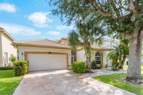 6155 Astoria Dr, Lake Worth, FL 33463