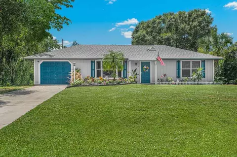 7505 Fort Walton Ave, Fort Pierce, FL 34951