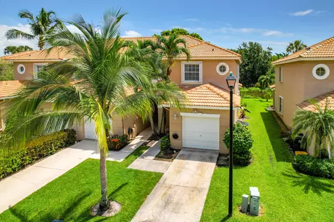 7405 Smithbrooke Dr, Lake Worth, FL 33467