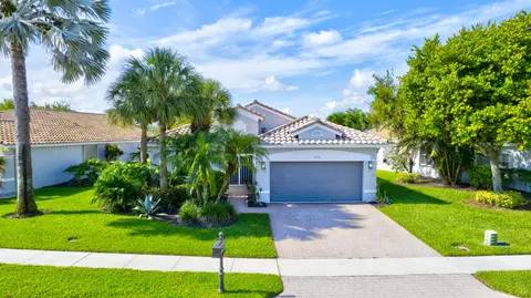 9898 Torino Dr, Lake Worth, FL 33467