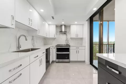5951 Wellesley Park Dr #0703, Boca Raton, FL 33433