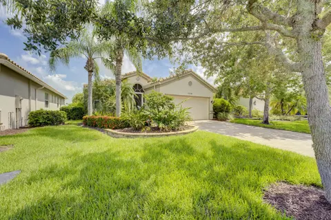 11319 SW Mountain Ash Cir, Port Saint Lucie, FL 34987