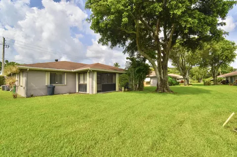 6850 Moonlit Dr, Delray Beach, FL 33446