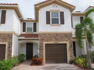 4320 Brewster Ln, West Palm Beach, FL 33417