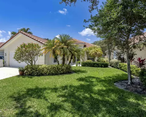 7914 Red River Rd, West Palm Beach, FL 33411