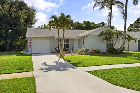 143 Village Cir, Jupiter, FL 33458