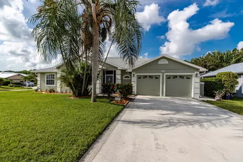 6845 Bronte Cir, Port Saint Lucie, FL 34952