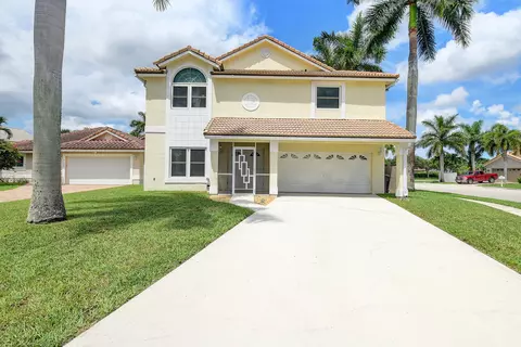21360 Millbrook Ct, Boca Raton, FL 33498