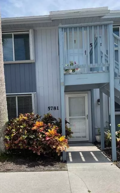 5781 Deer Run Dr #3C, Fort Pierce, FL 34951