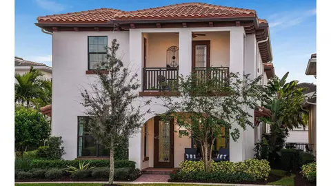 1018 Faulkner Ter, Palm Beach Gardens, FL 33418