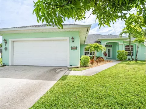 6440 36th Pl, Vero Beach, FL 32966
