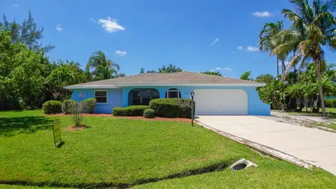 2931 SE Dalhart Rd, Port Saint Lucie, FL 34952