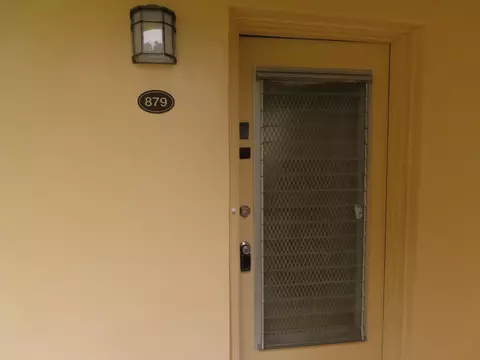 879 Flanders S, Delray Beach, FL 33484