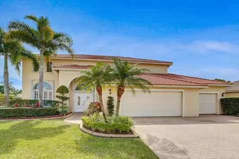 9944 Royal Cardigan Way, West Palm Beach, FL 33411