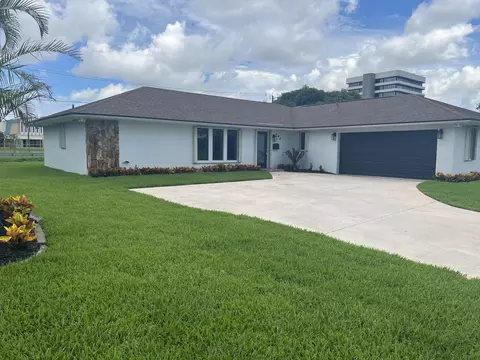 331 S Sequoia Dr, West Palm Beach, FL 33409