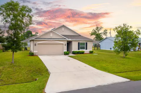 1874 SW Penrose Ave, Port Saint Lucie, FL 34953