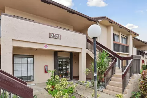 2371 SW 15th St #102, Deerfield Beach, FL 33442