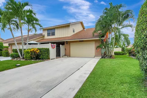 11849 Donlin Dr, Wellington, FL 33414