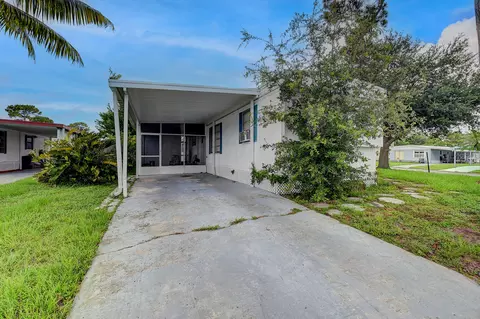 12375 S Military Trl #207, Boynton Beach, FL 33436