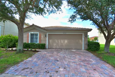 5424 SE Graham Dr, Stuart, FL 34997
