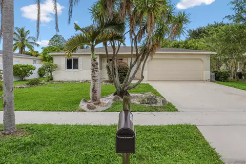 10855 Eureka St, Boca Raton, FL 33428