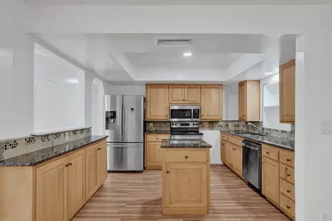 1189 NW 45th Ter, Lauderhill, FL 33313