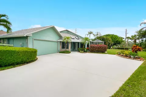 6311 SE Ames Way, Hobe Sound, FL 33455