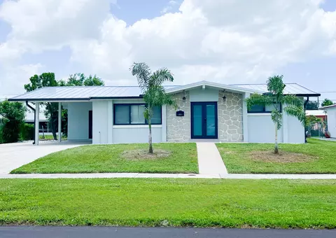 3373 Bermuda Rd, Palm Beach Gardens, FL 33410