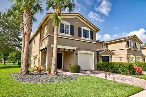 2214 SW Marshfield Ct, Port Saint Lucie, FL 34953