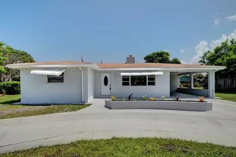 1064 Wilkinson Rd, Lantana, FL 33462